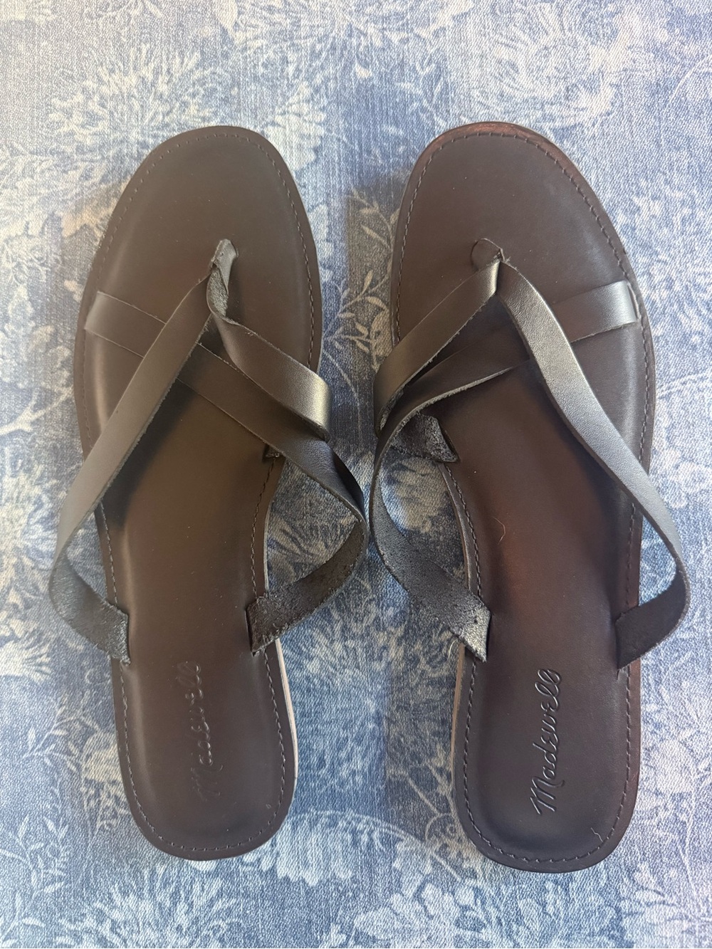 Madewell Black Leather Crisscross Thong Sandals